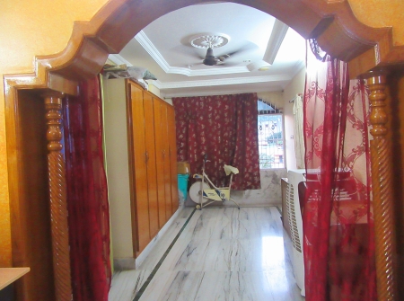 829251832-5) Li id 361 - Guest Bedroom.JPG